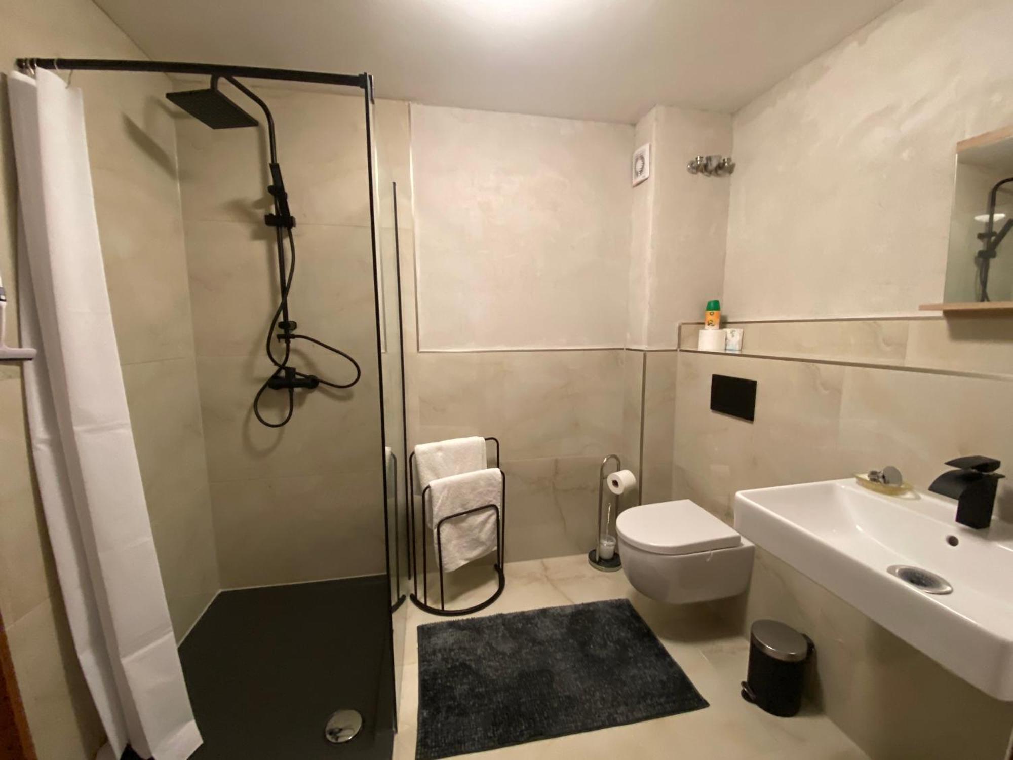 In Saarbruecken Stadtnahe Gemuetliche Wohnung Am Deutsch-Franzoesischen Garten Екстер'єр фото